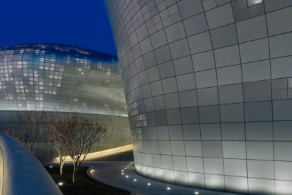 Seul, Dongdaemun Design Plaza di Zaha Hadid Architects