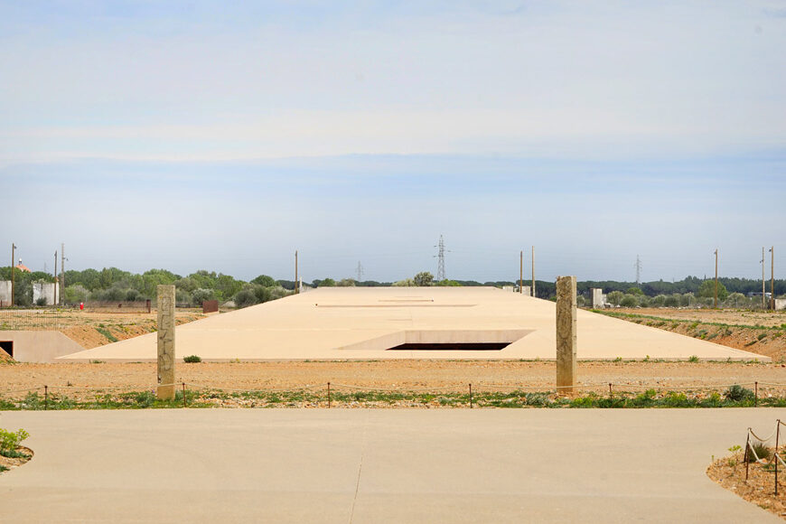 Rivesaltes-memorial-photo-J-P-Dalbera-Flickr-CC-BY-2.0